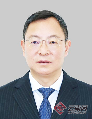 李石松同志任曲靖市委书记