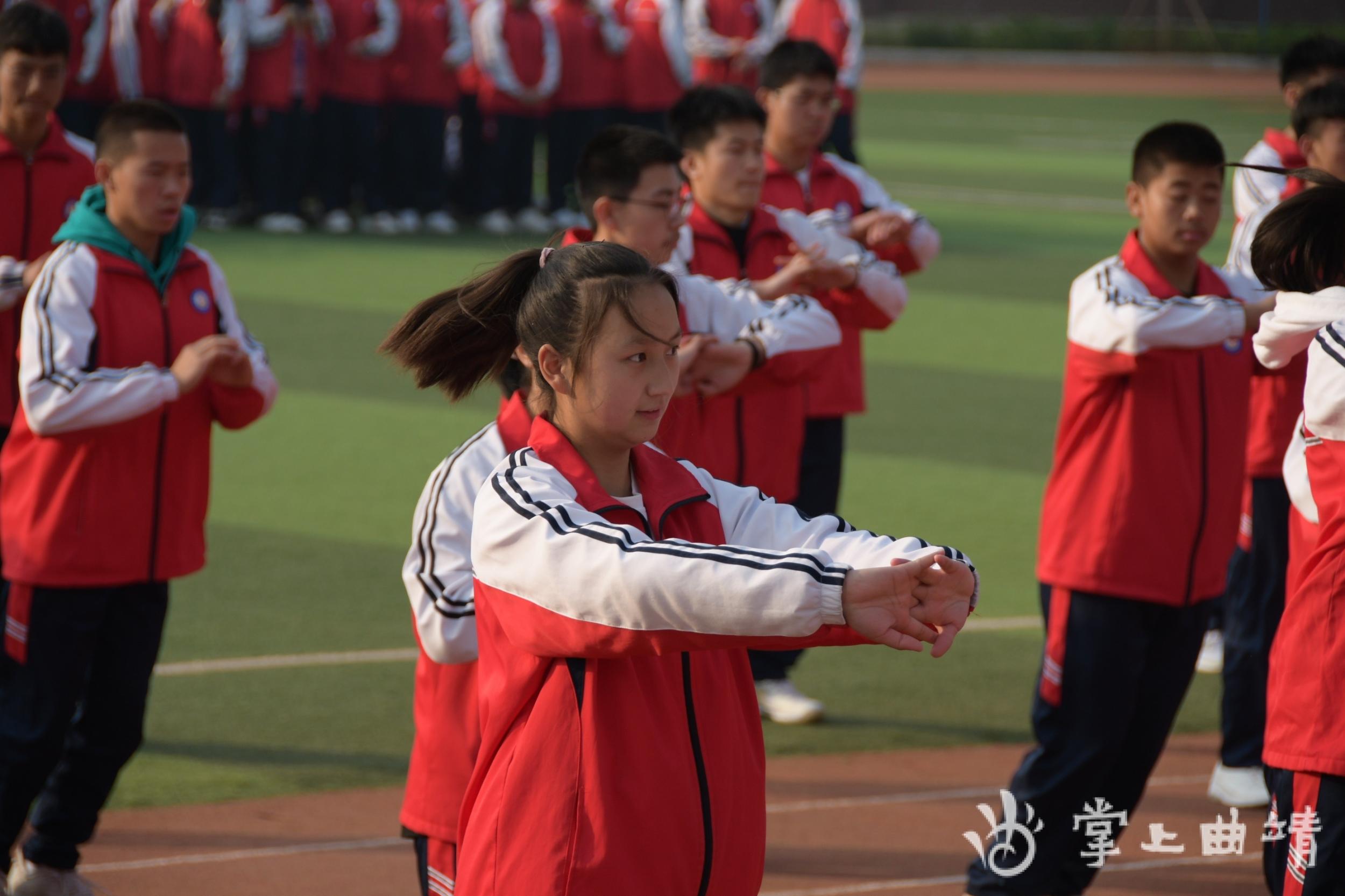 原标题陆良这个学校的特色课间操太有趣了超强节奏感带你舞起来